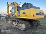 Back of used Excavator for Sale,Used Komatsu Excavator in yard,Used Komatsu Excavator under sunset